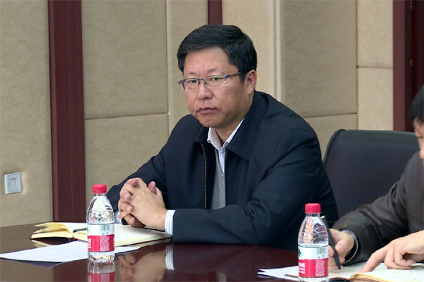 党委副书记、副校长孙正林出席座谈会
